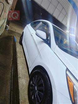 هیۆندای ئەکسنت